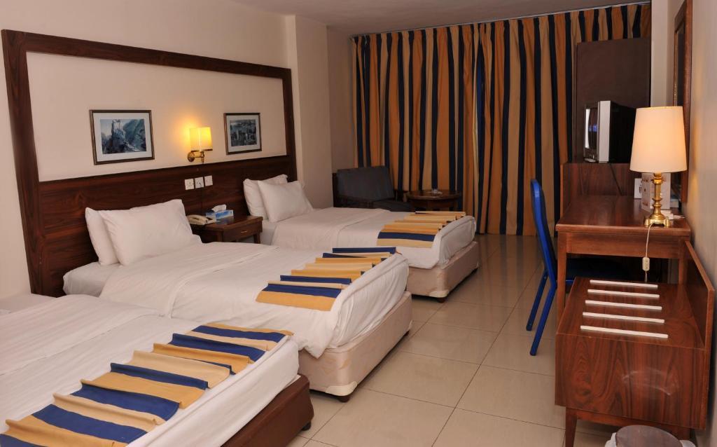 Mina Hotel Akaba Zimmer foto